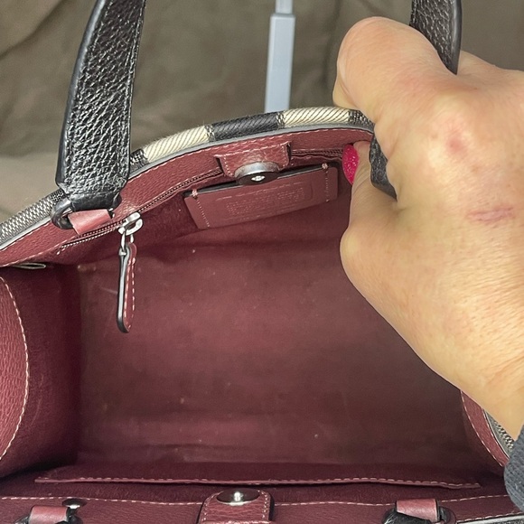 Coach Dempsey 22 Signature Jacquard Canvas and Leather Tote - Picture 5 of 5